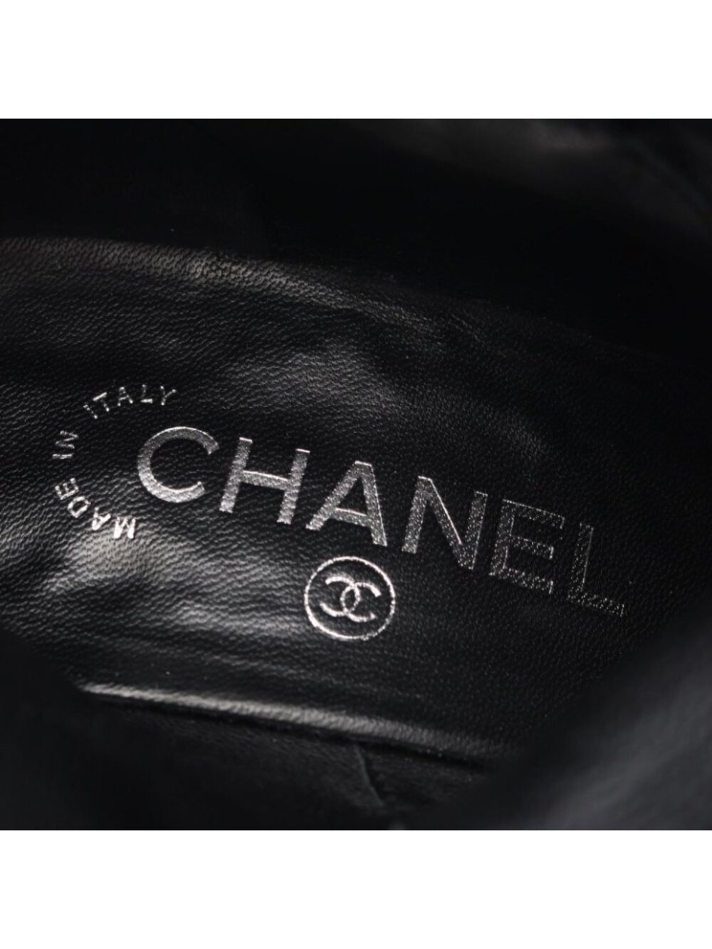 Chanel Boots CC Logo Short Leather - Picture 5 of 11